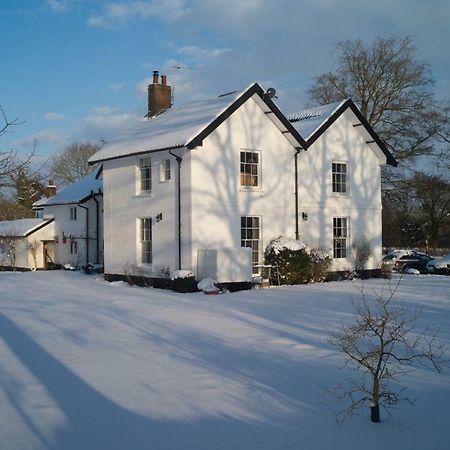 Old Rectory - Scoulton Apartment Great Ellingham Exterior foto