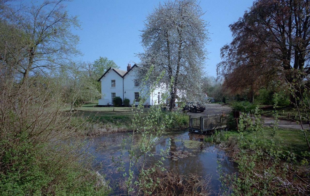 Old Rectory - Scoulton Apartment Great Ellingham Exterior foto